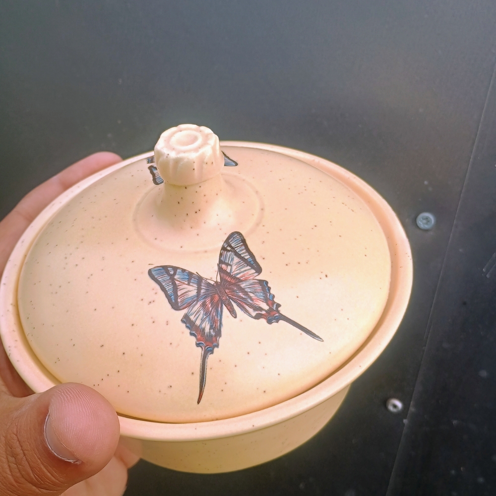 Vintage 'Treasure Craft' Butterfly Covered Dish - Speckle Pattern - Made In USA